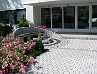 Bürogebäude Außenanlage